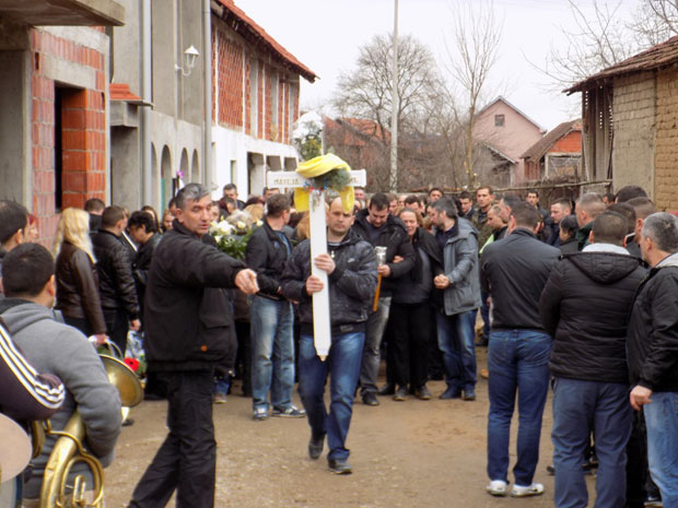Никад се није закашљао а сад Матеје више нема